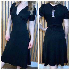 Flattering, black , V-neck midi dress